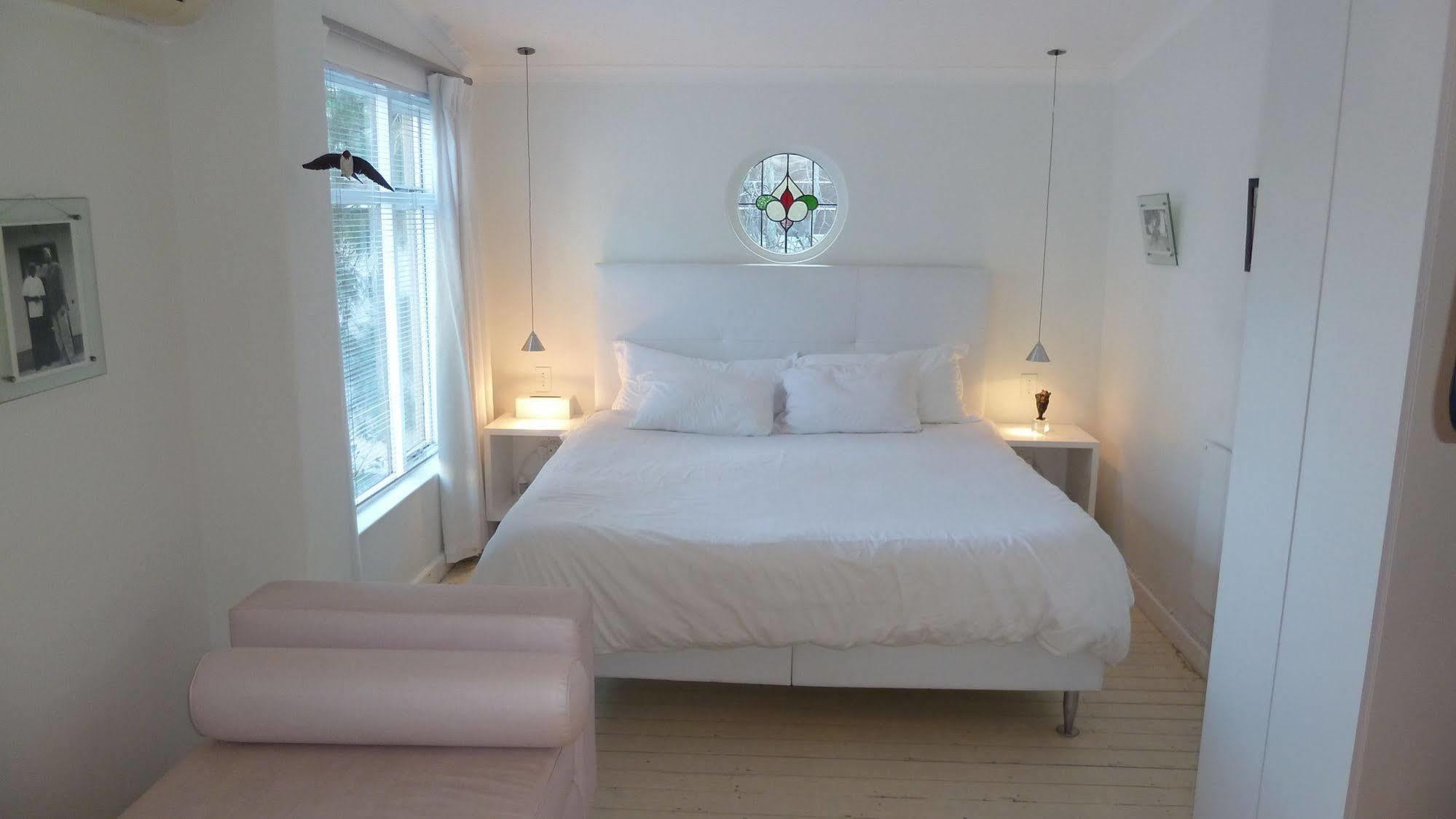 4 On Highworth Apartments And Studios Cidade Do Cabo Exterior foto